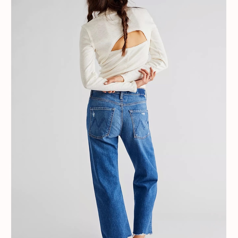 MOTHER The Ditcher Cropped Chew Jeans